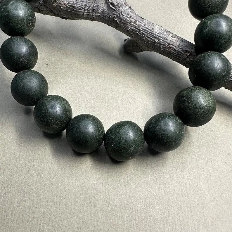 Handmade Spring Green Incense Bead Bracelet