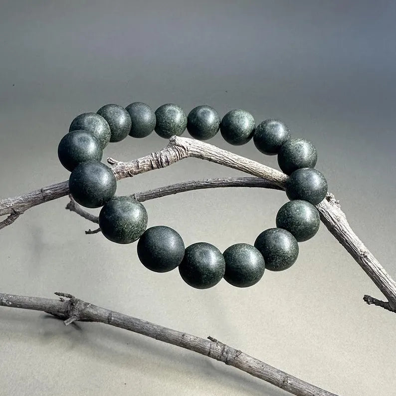Handmade Spring Green Incense Bead Bracelet